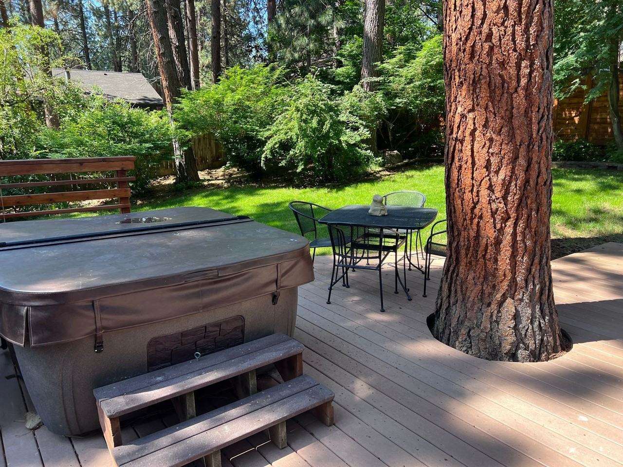 1905 Sw Knoll Ave - Photo 2 of 49