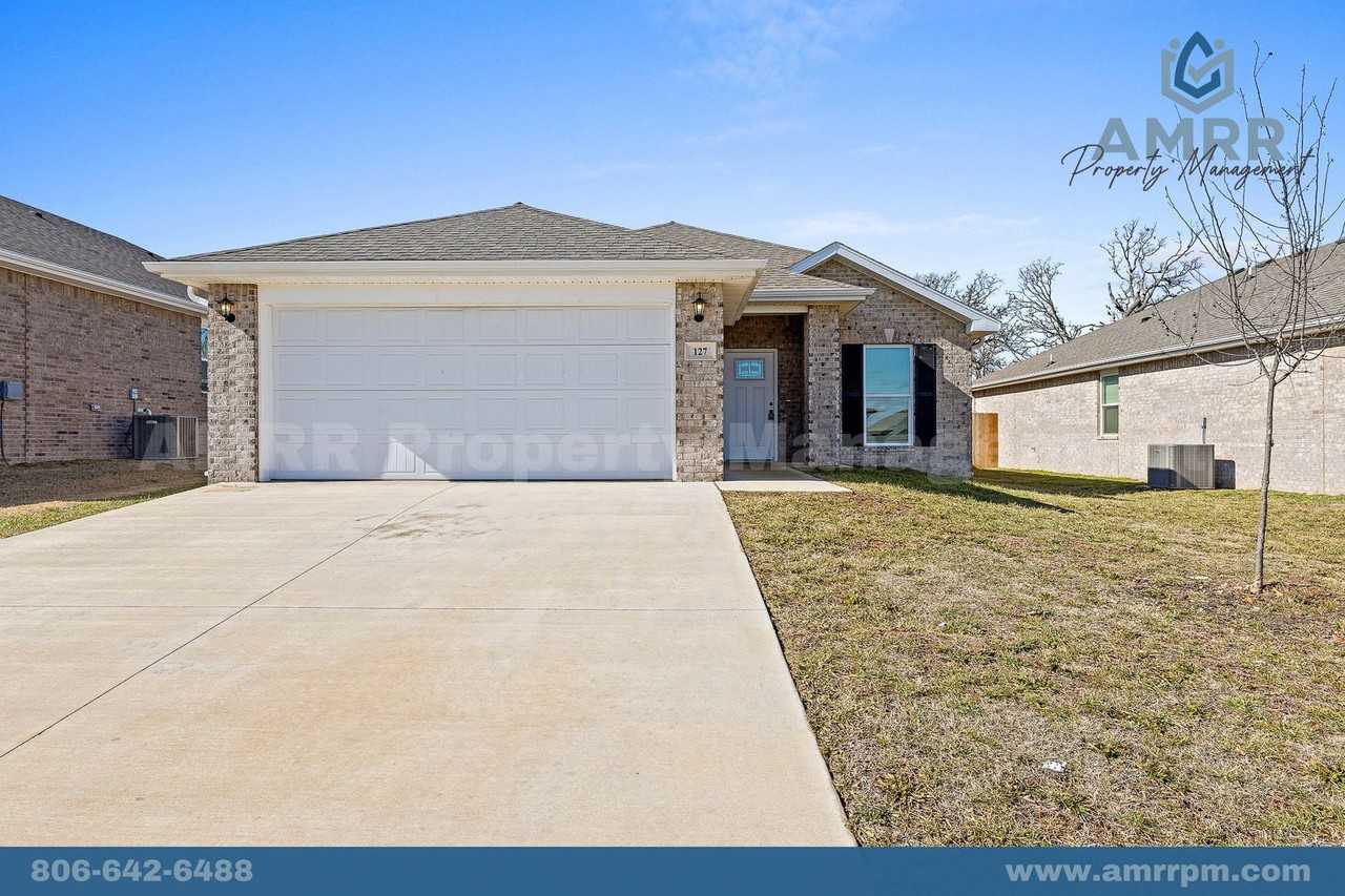 127 Sw Vanessa St - Photo 2 of 32