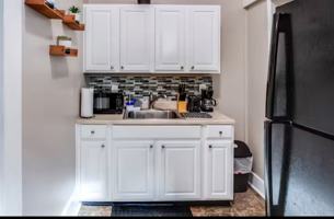 featured image of 28 Rowley St