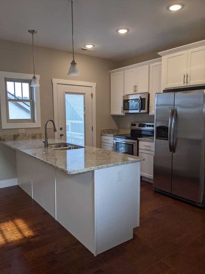 95 Wheeler Rd - Photo 4 of 23