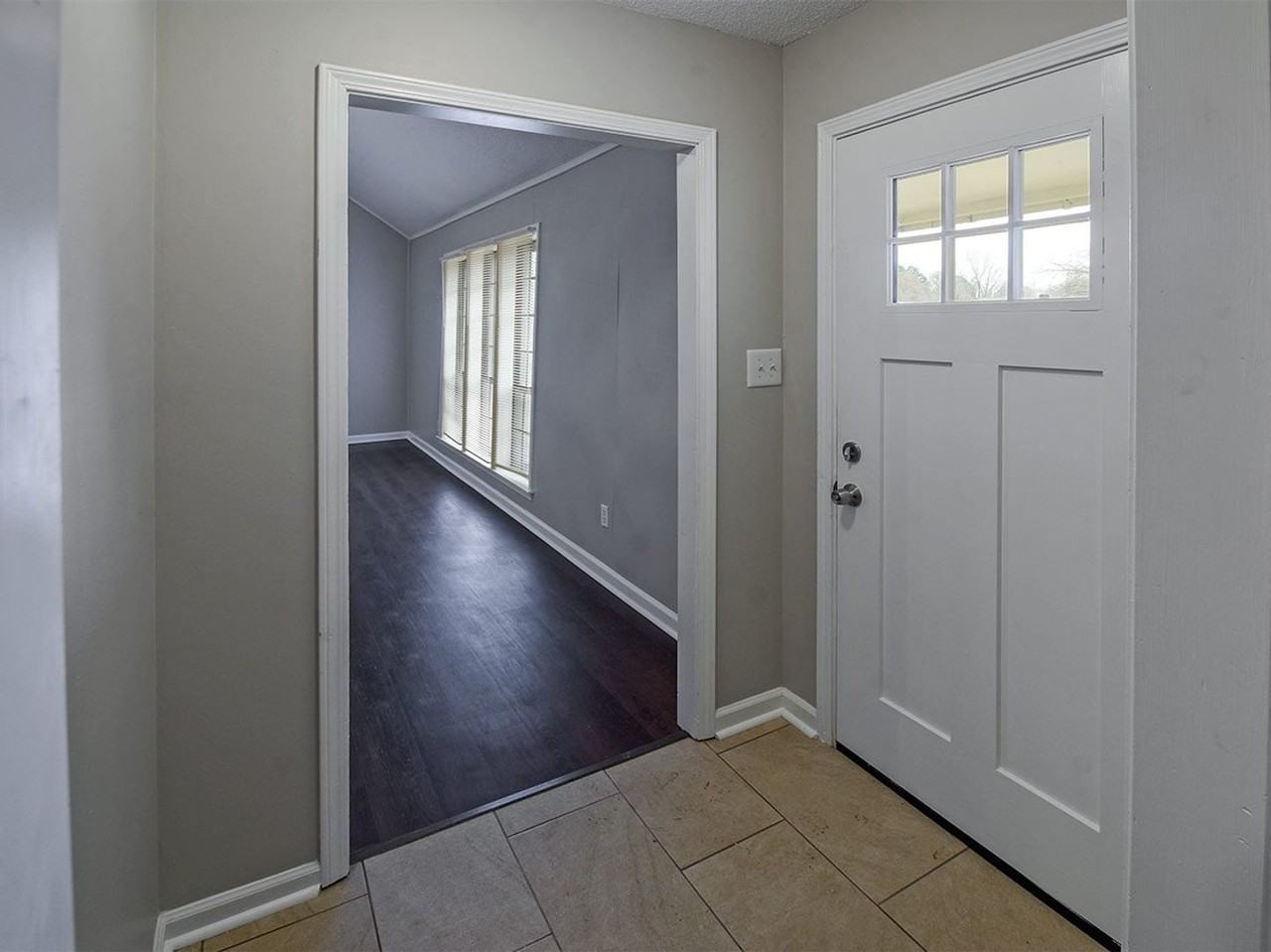 5120 Country View Ln - Photo 4 of 20