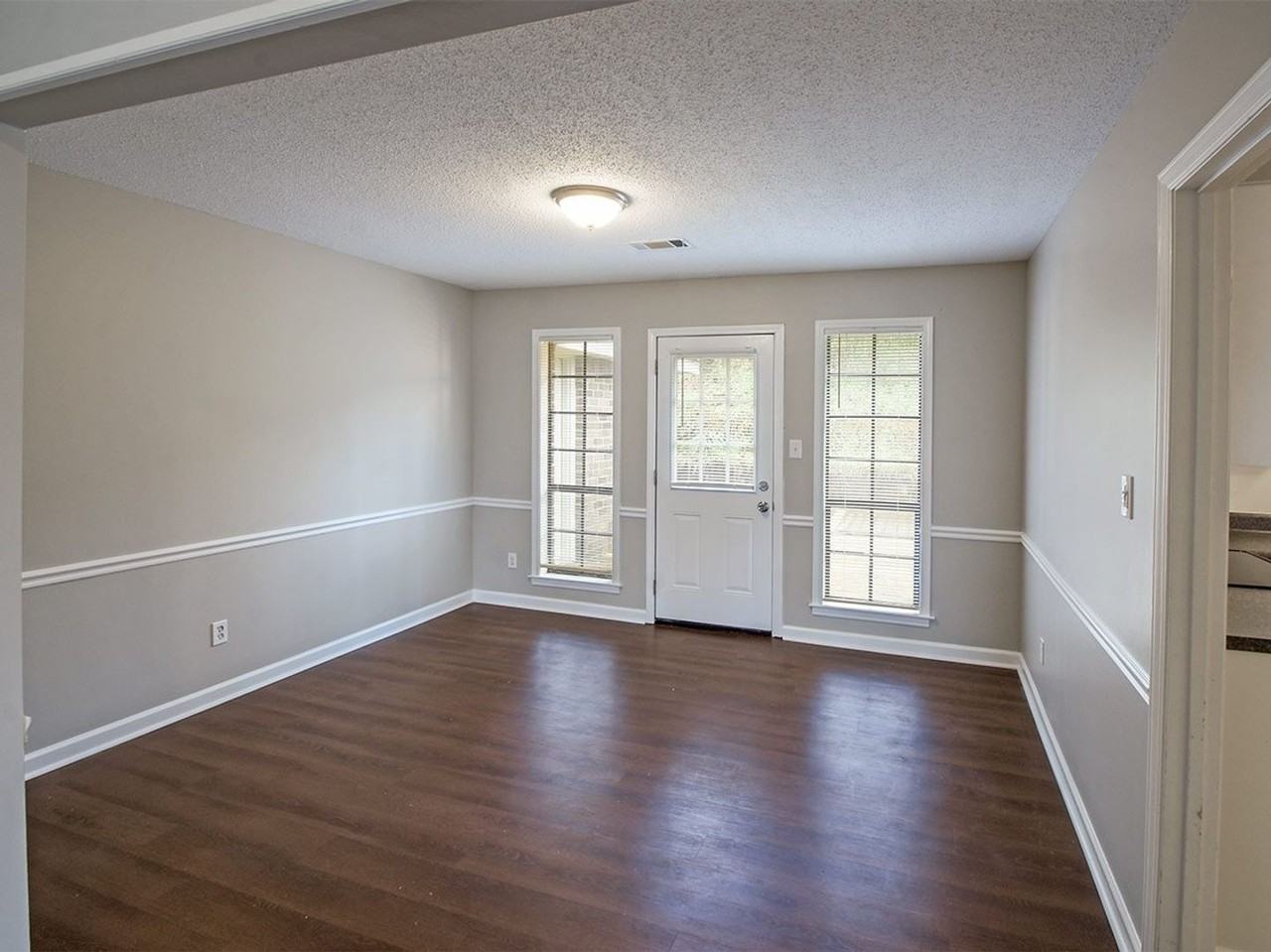 5120 Country View Ln - Photo 7 of 20