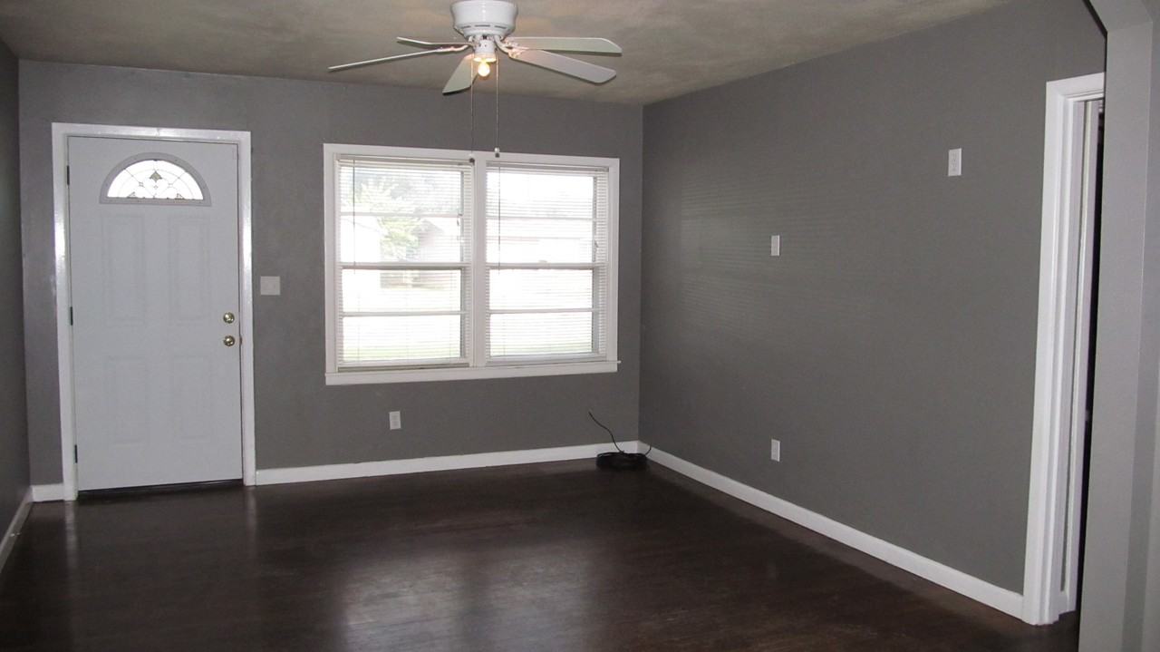 2013 48th St - Photo 2 of 10