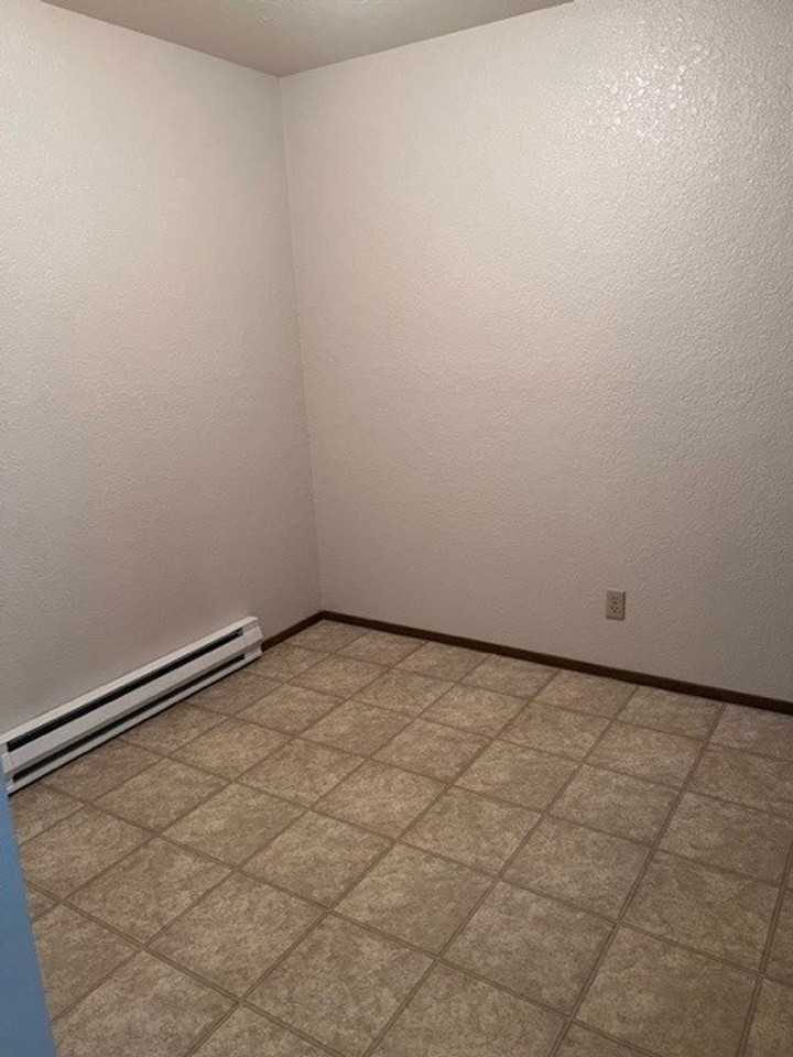 022-Cedar Grove Apartments - Photo 3 of 12