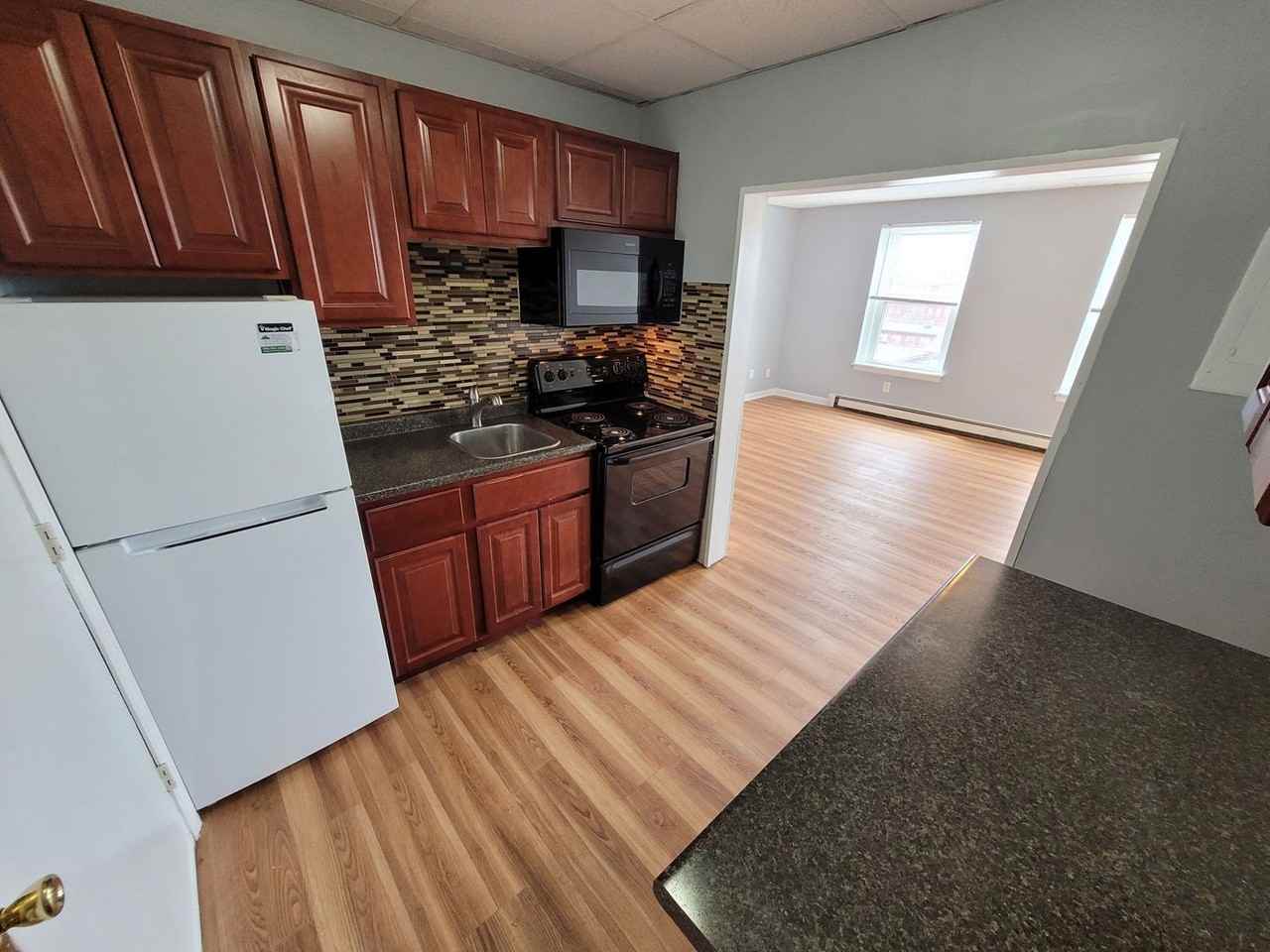 1358 Elm St. - Photo 5 of 19