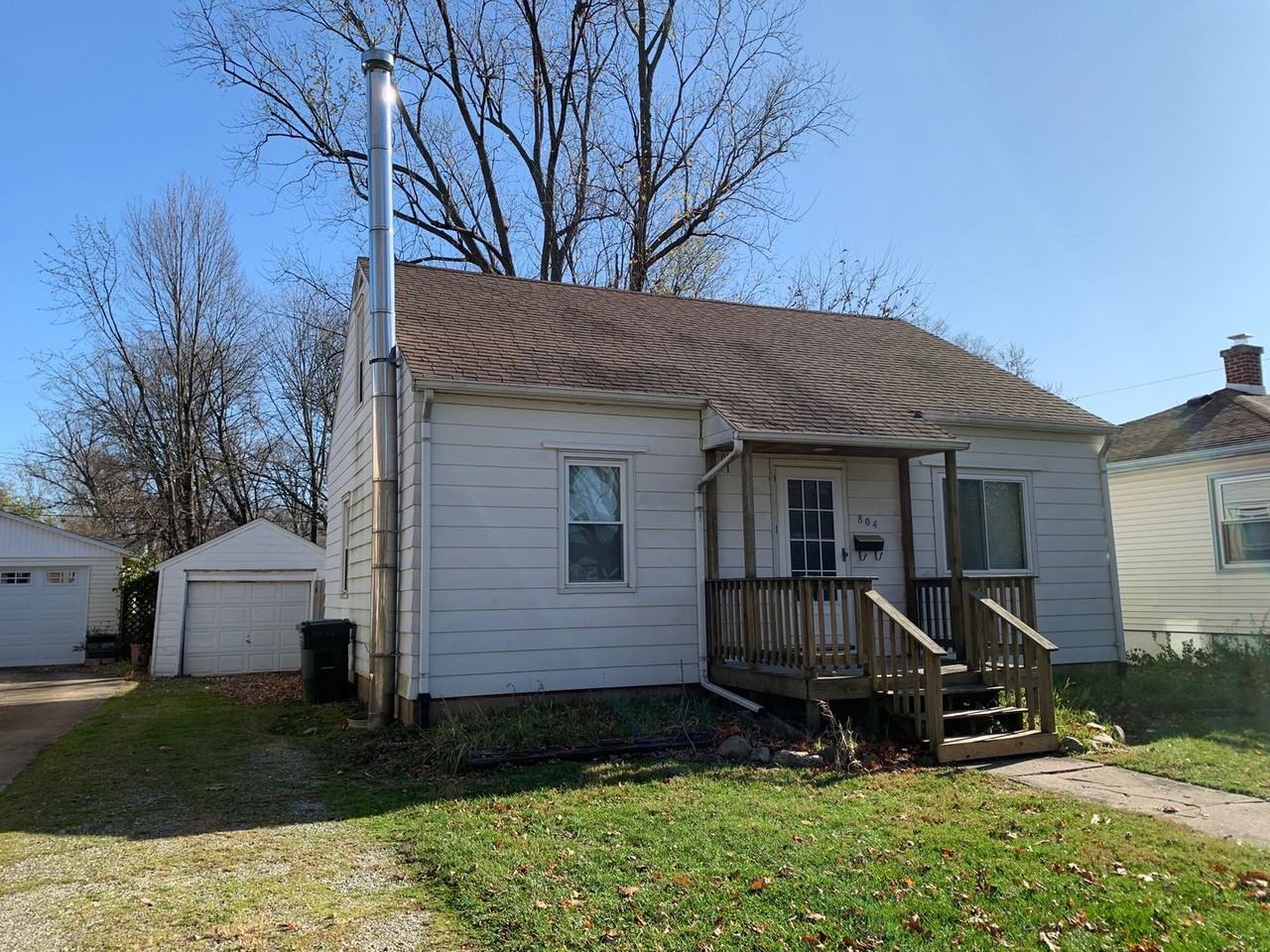 804 S Urbana Ave - Photo 2 of 19