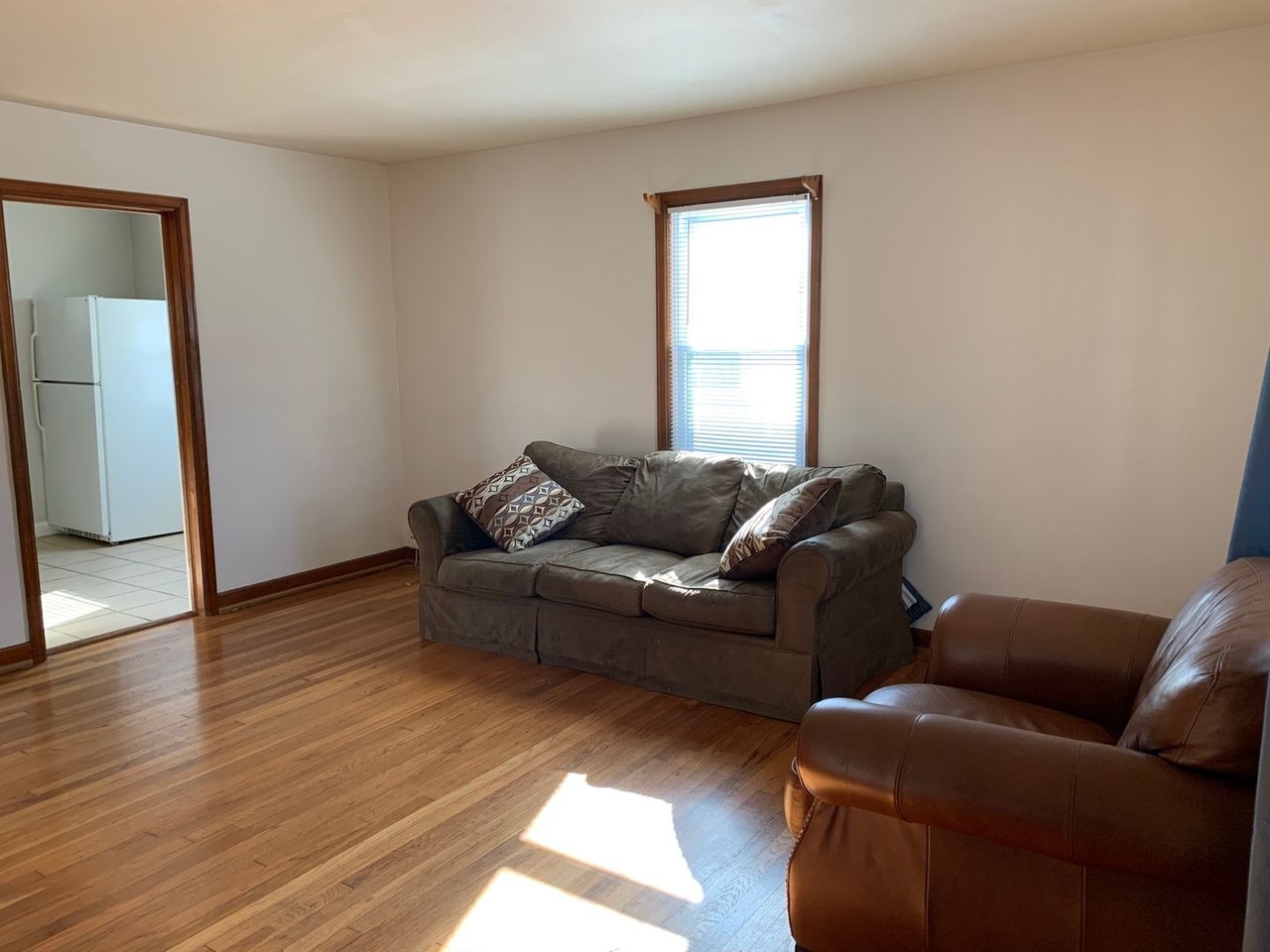804 S Urbana Ave - Photo 6 of 19