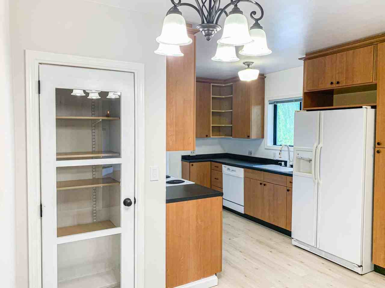 9725 13th Ave Nw - Photo 6 of 31