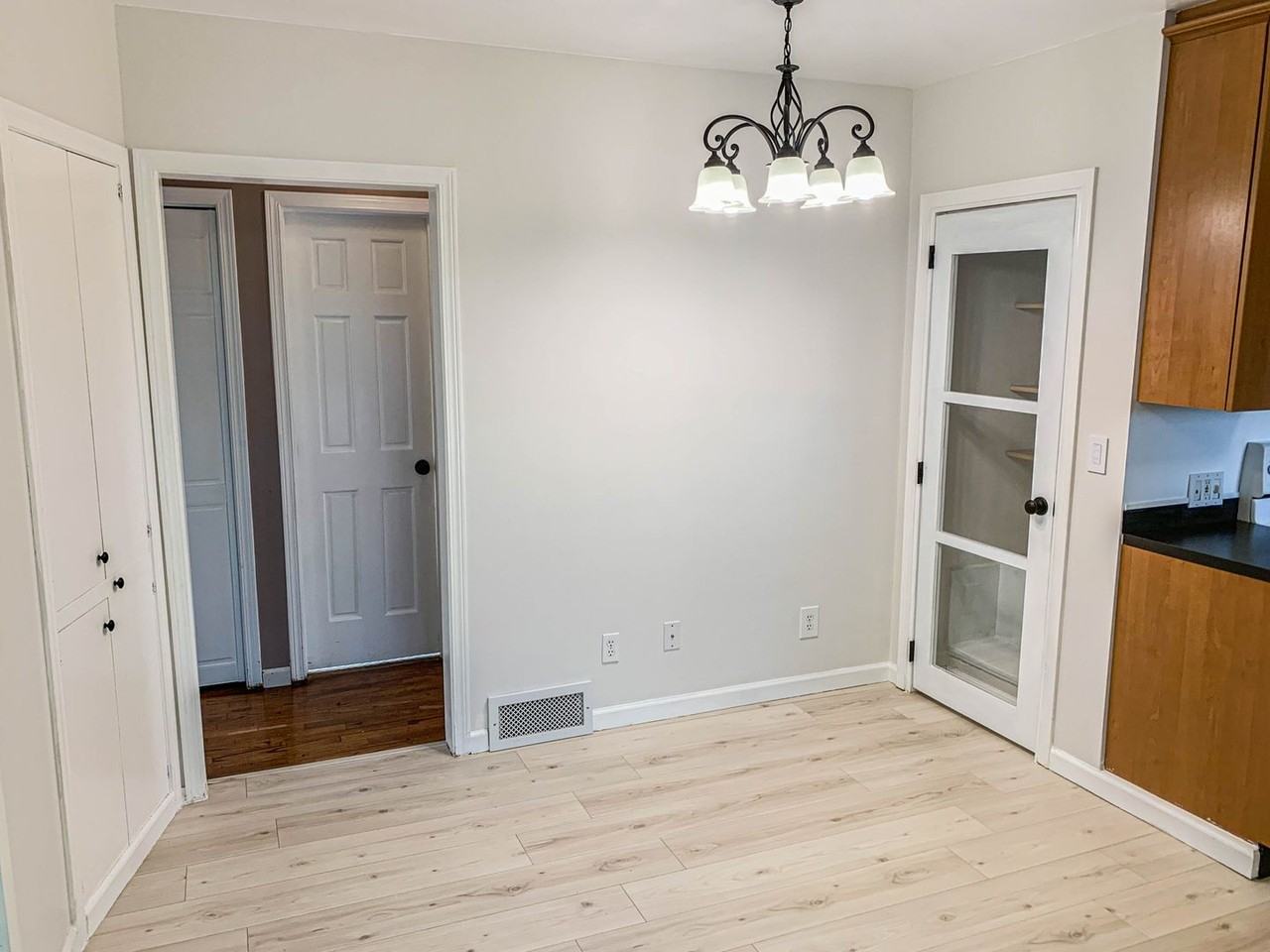 9725 13th Ave Nw - Photo 7 of 31