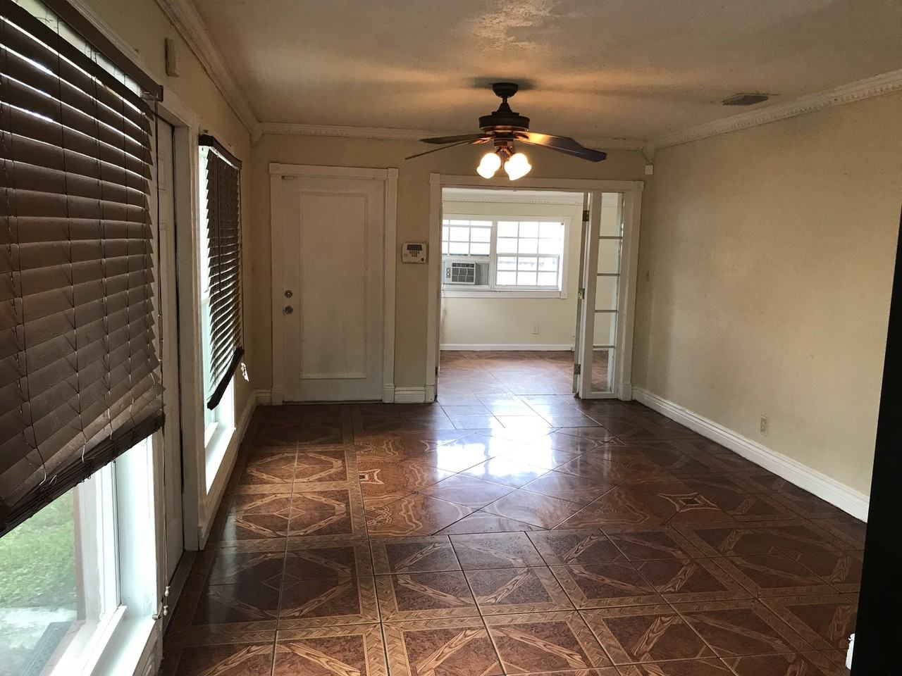 3250 Nw 18th Pl - Photo 3 of 16