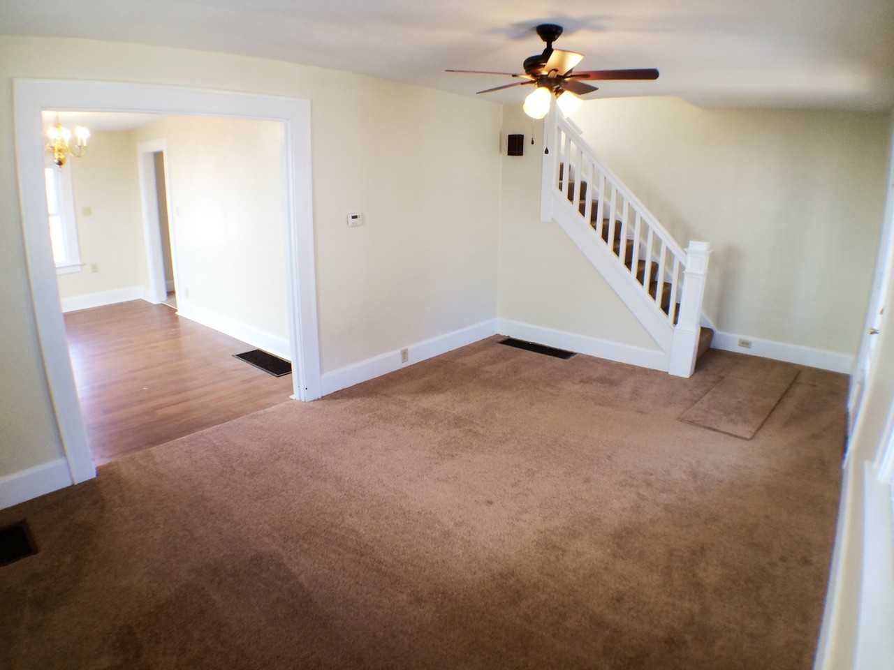 3604 Orchard St - Photo 3 of 18