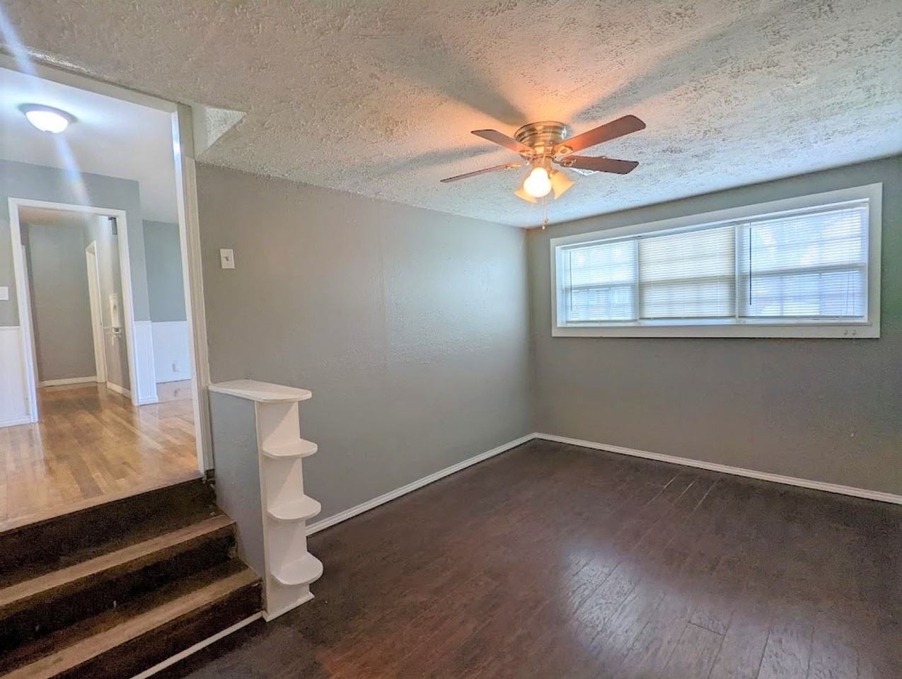 2113 Churchill Way - Photo 6 of 40