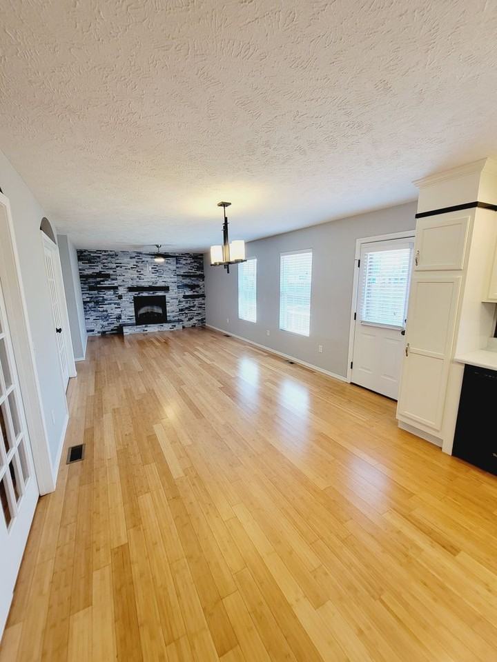 5477 Basswood Court - Photo 3 of 29