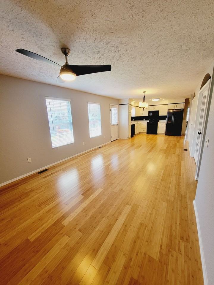 5477 Basswood Court - Photo 5 of 29