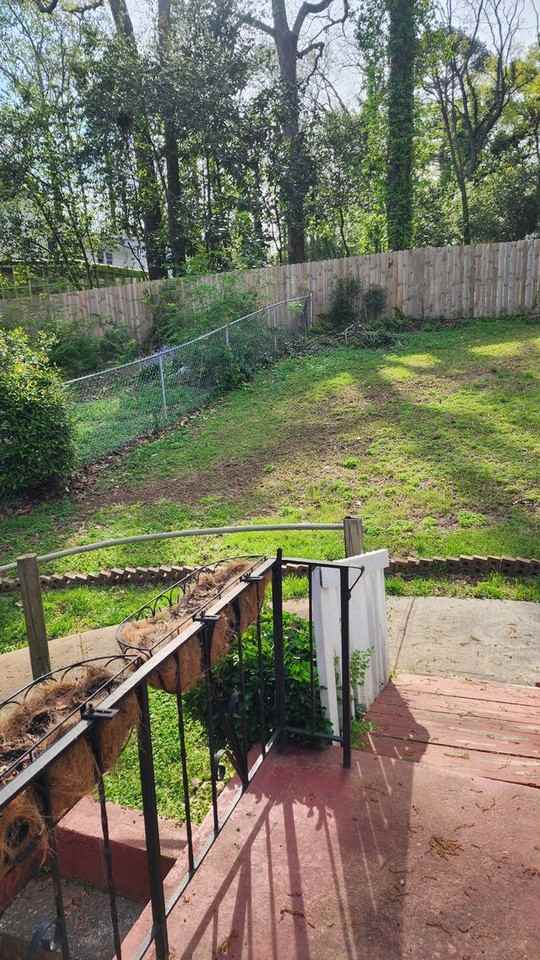 1759 Piper Cir Se - Photo 2 of 20