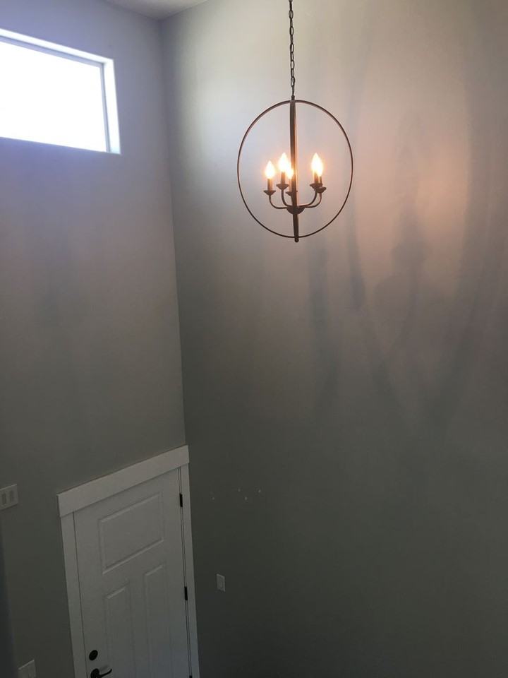 537 W 2150 N - Photo 5 of 27