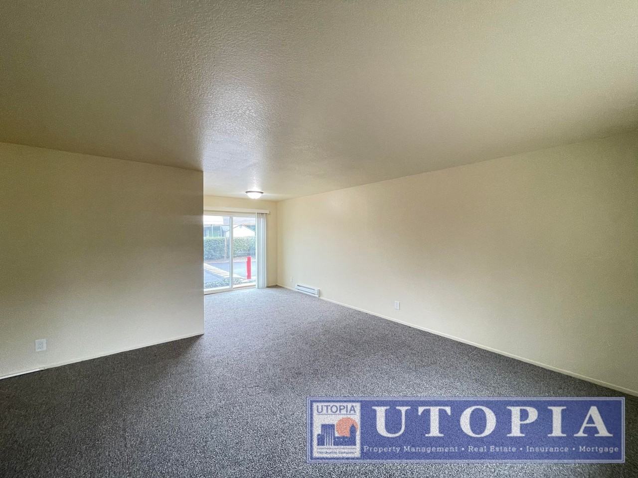 865 Monterey Ave #D - Photo 5 of 13