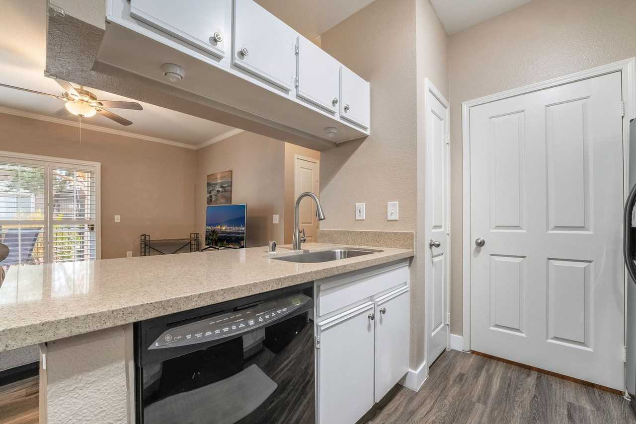 2900 Sunridge Heights Pkwy #1715 - Photo 5 of 10