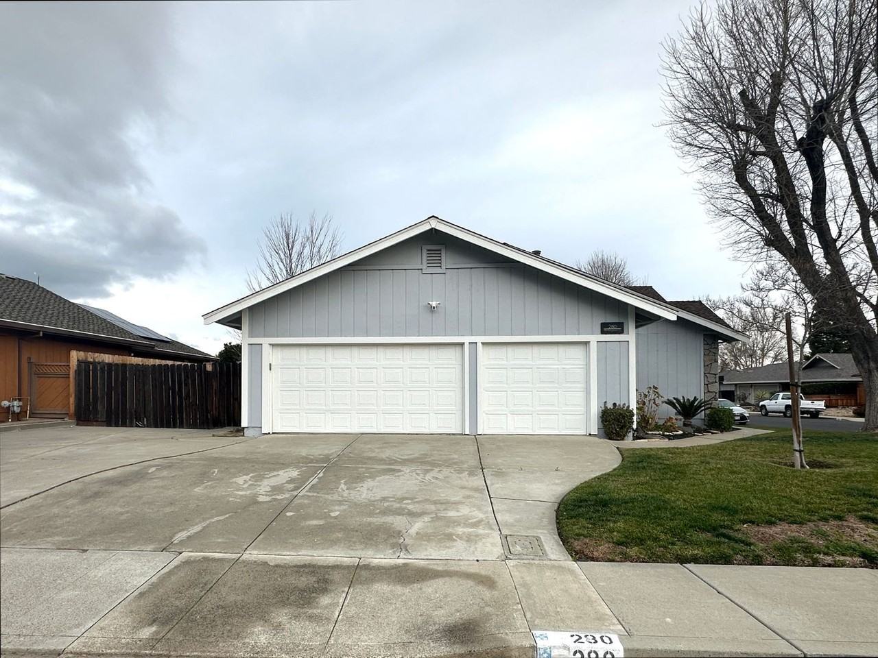 280 Wintergreen Dr - Photo 3 of 33