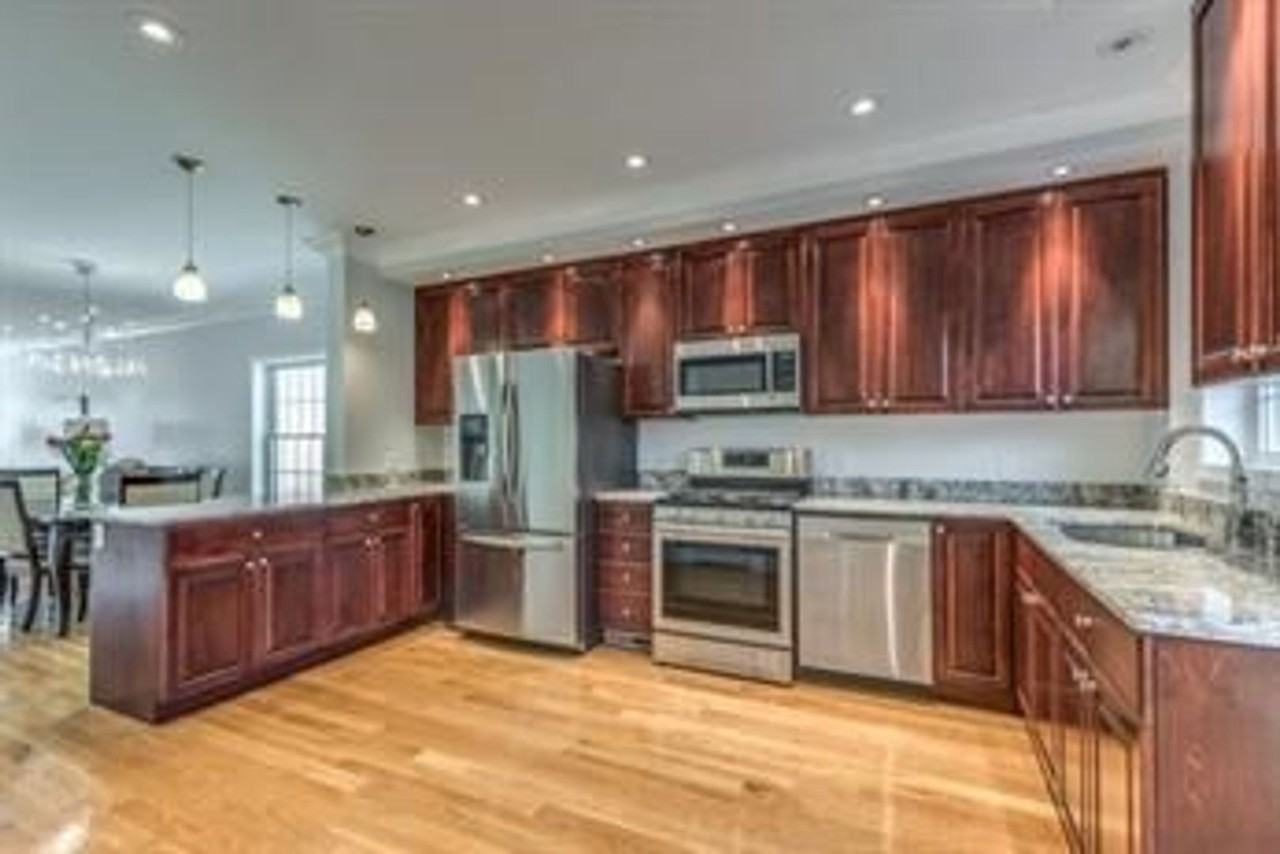 282 Main St - Photo 2 of 15