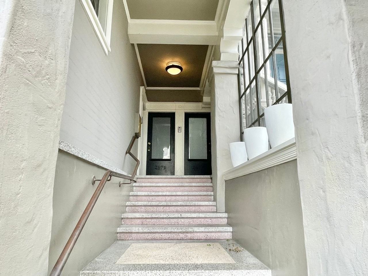 2673 California St - Photo 2 of 27