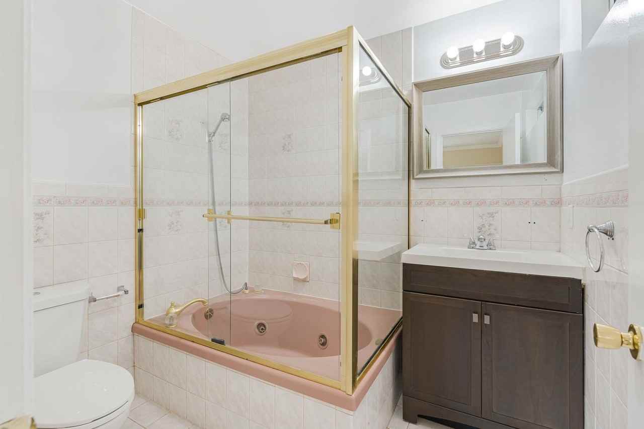 549 Keoncrest Dr - Photo 2 of 21