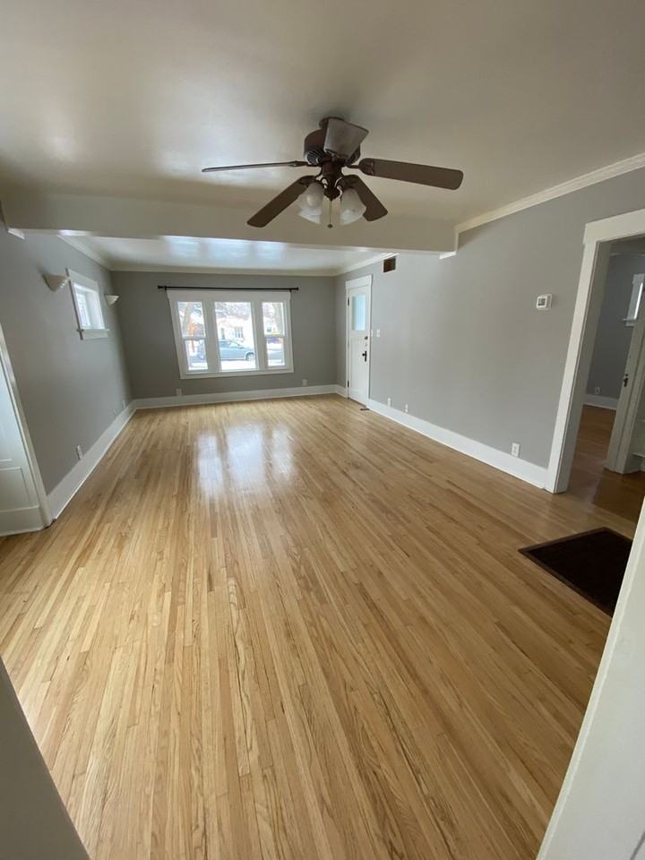 537 Hill St - Photo 3 of 22