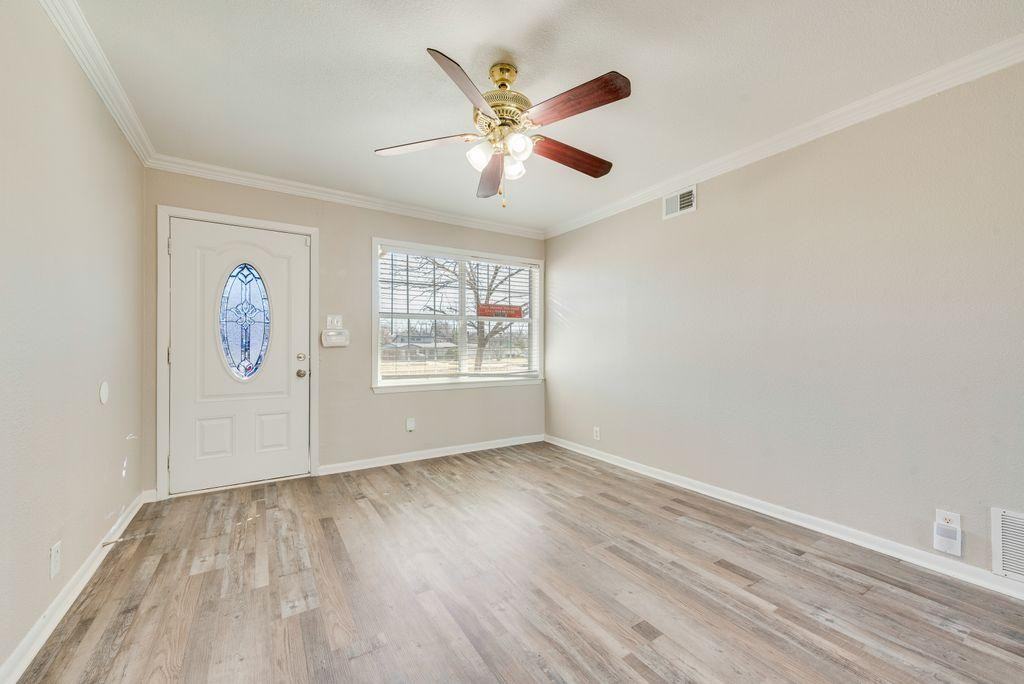 12317 Gardenia Pl - Photo 7 of 20