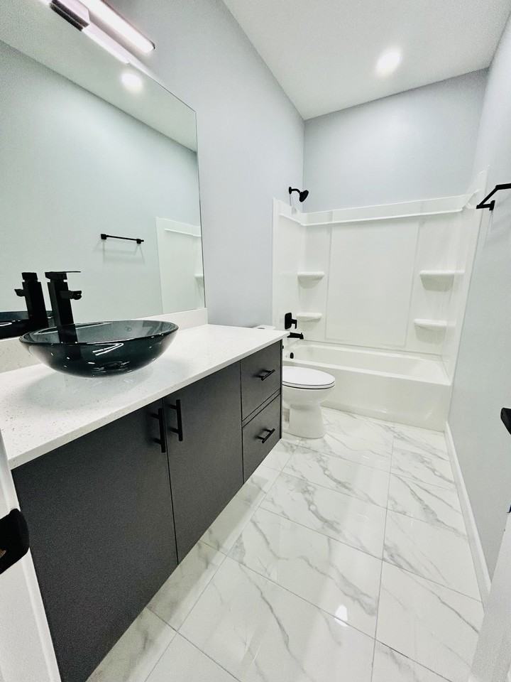 919 Woodson Avenue #1 - Photo 7 of 13