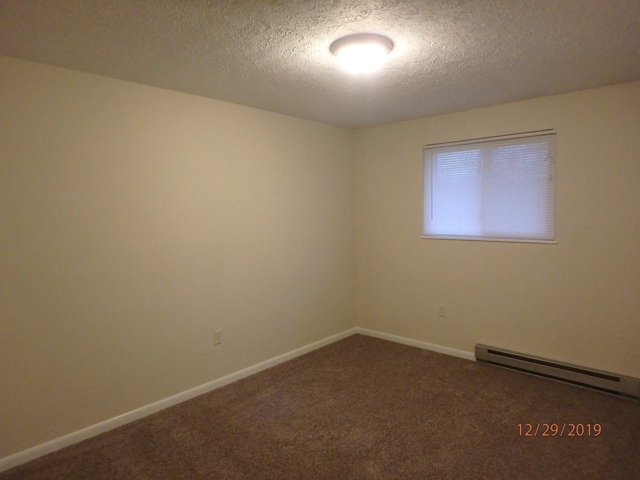 53 Gloria Ave #53 - Photo 5 of 11