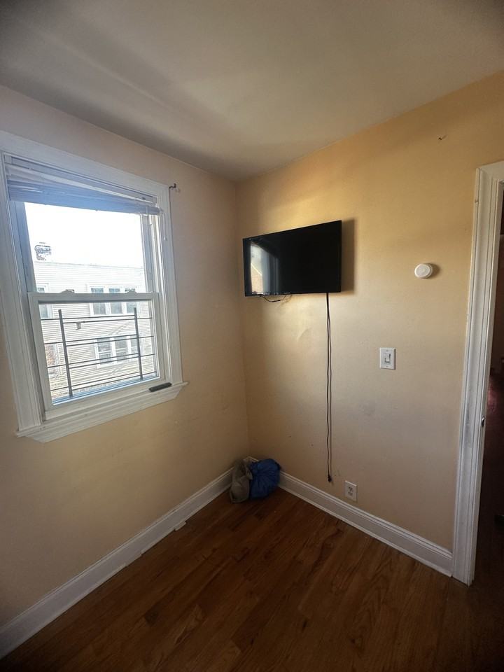 737 E 224th St - Photo 2 of 6