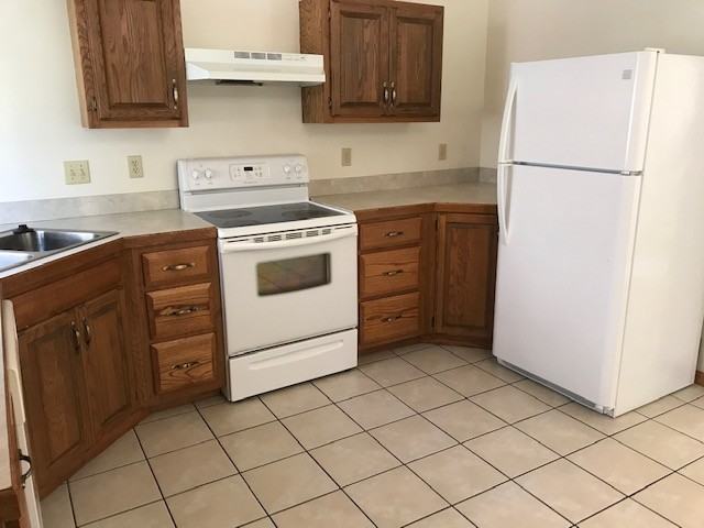 1019 Bluemont Ave #1 - Photo 3 of 12