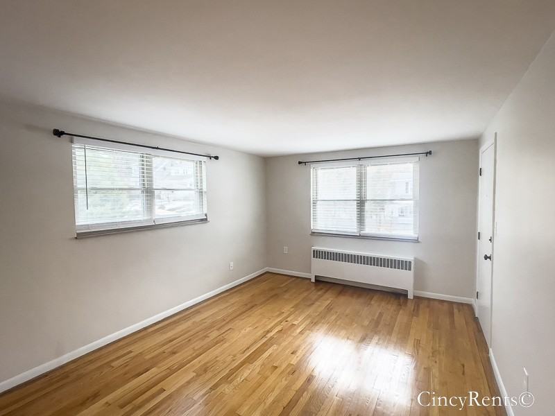 3440 Pape Ave #3 - Photo 2 of 14