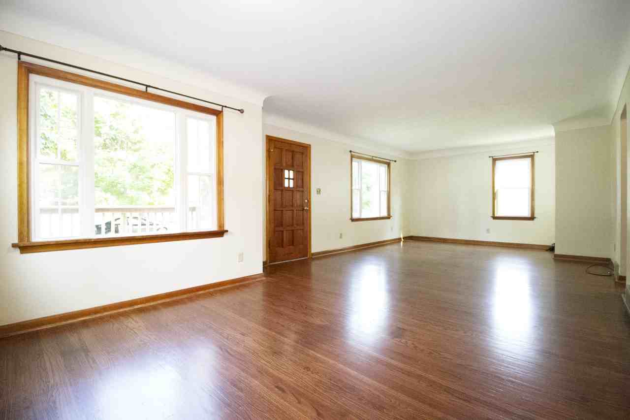 895 Lochhaven Blvd #NA - Photo 2 of 24