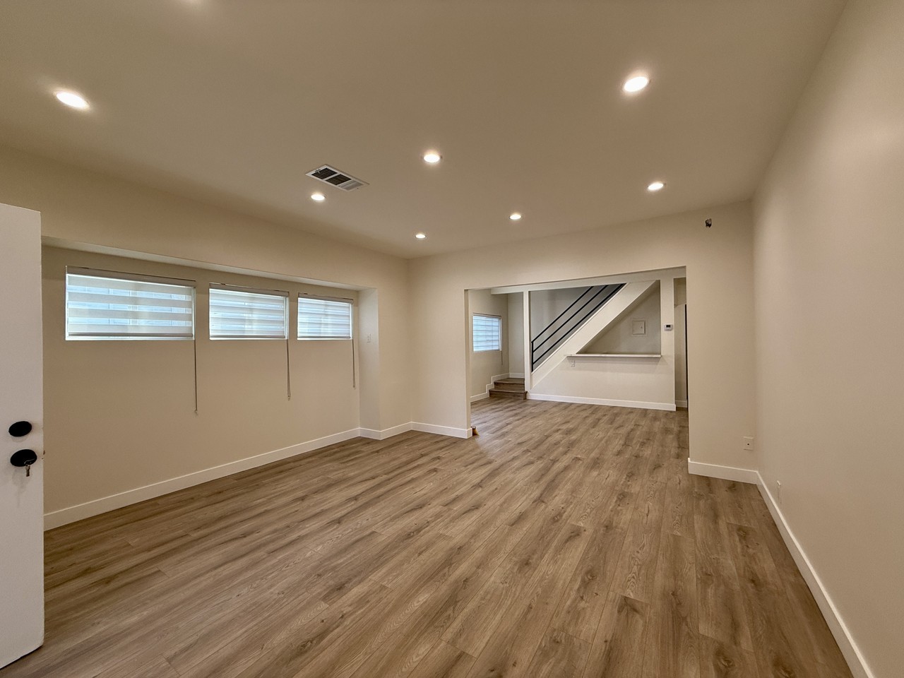 346 W California Ave #A - Photo 3 of 50