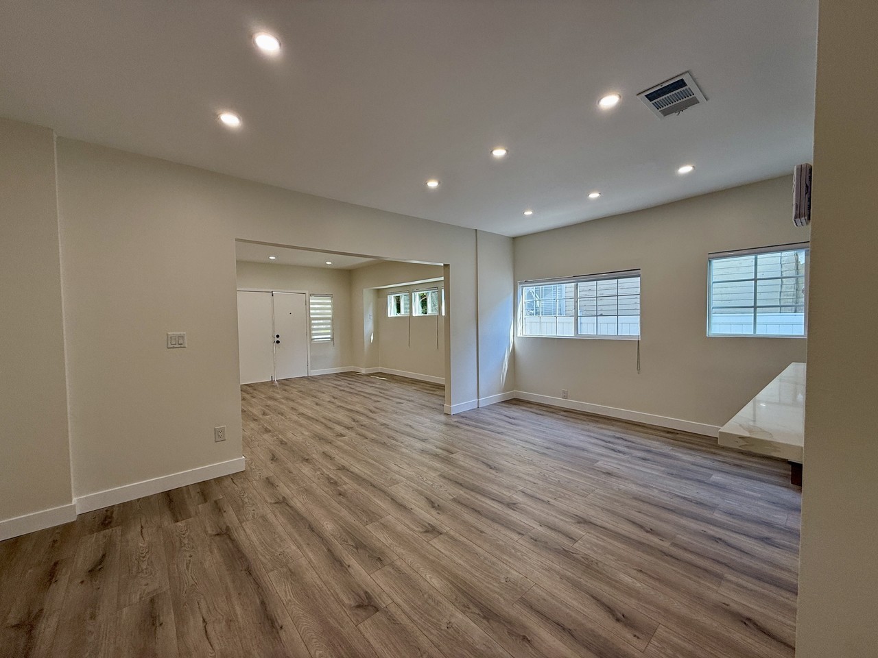 346 W California Ave #A - Photo 6 of 50