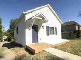featured image of 413 T St #NA