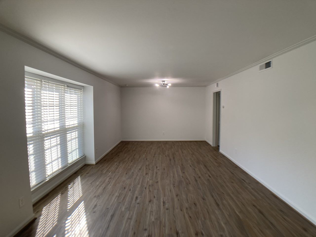 4359 Wilderness Ct - Photo 4 of 28