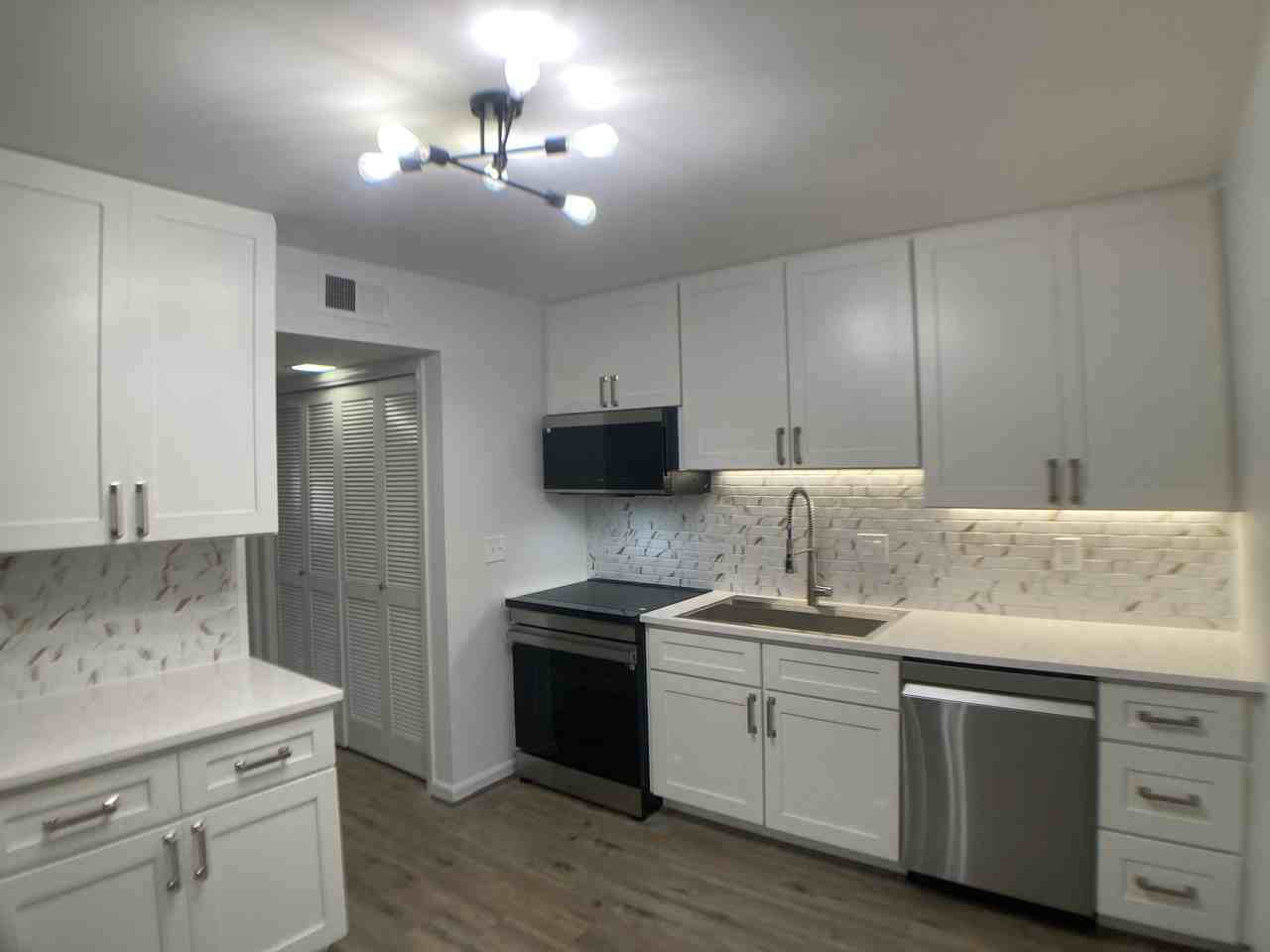 4359 Wilderness Ct - Photo 6 of 28