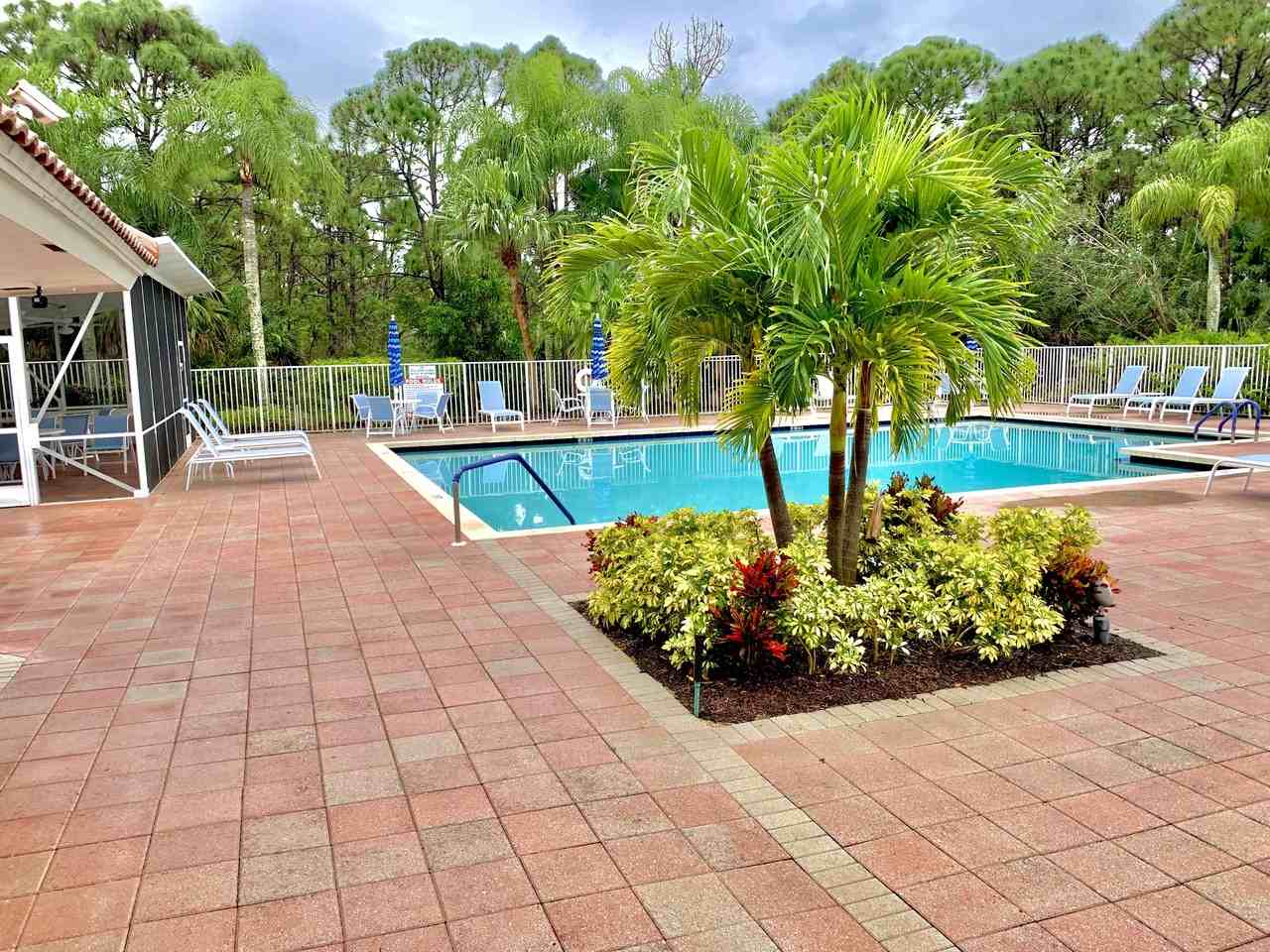 4972 Se Mariner Village Ln #NA - Photo 4 of 17