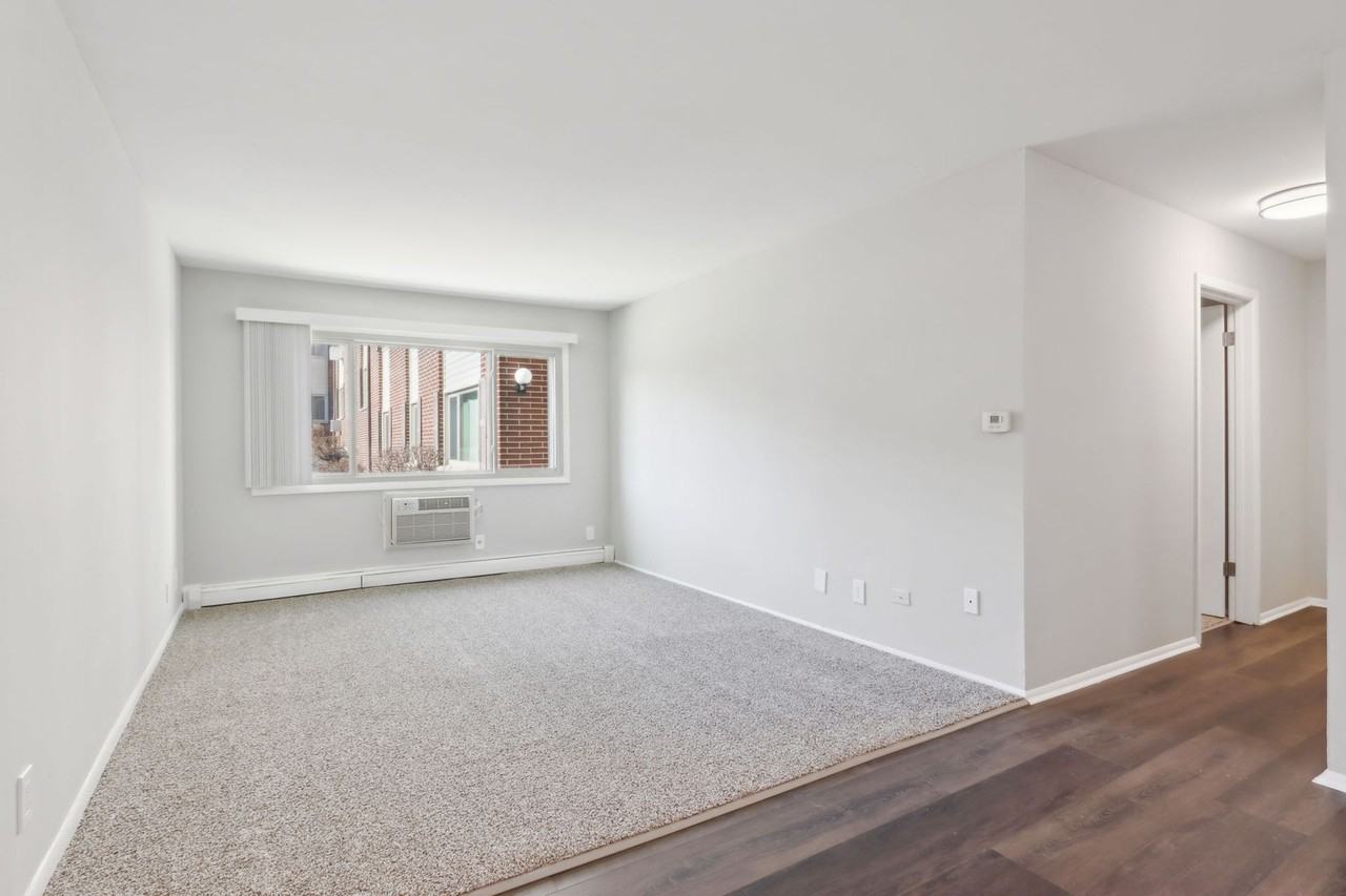 Mayfair Apartments - Photo 5 of 50