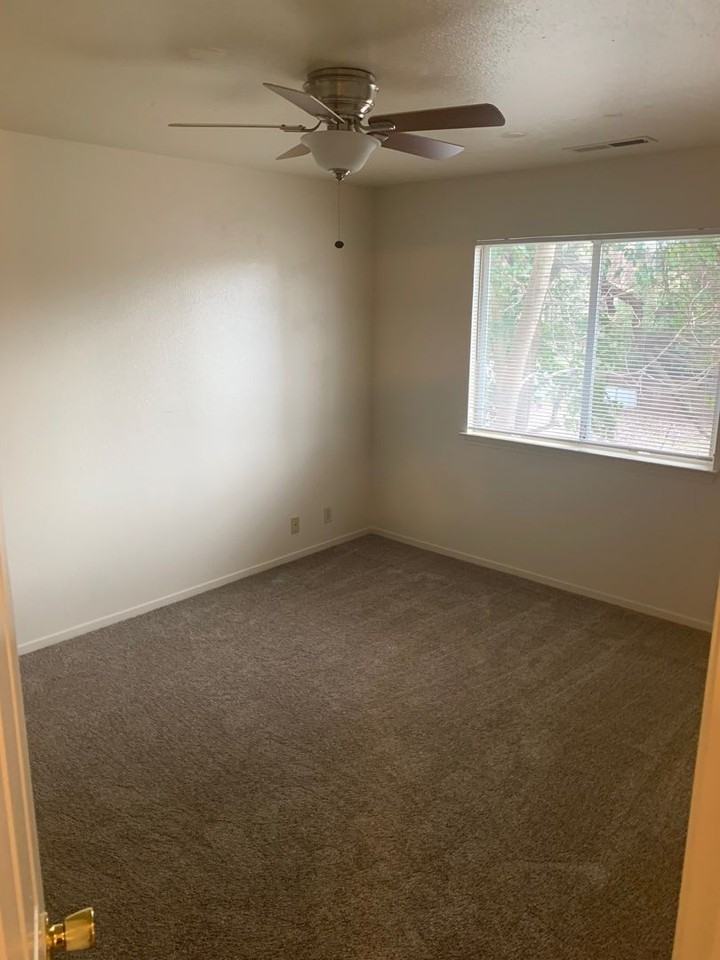 0716 - 1265 N Cedar St - Photo 5 of 6