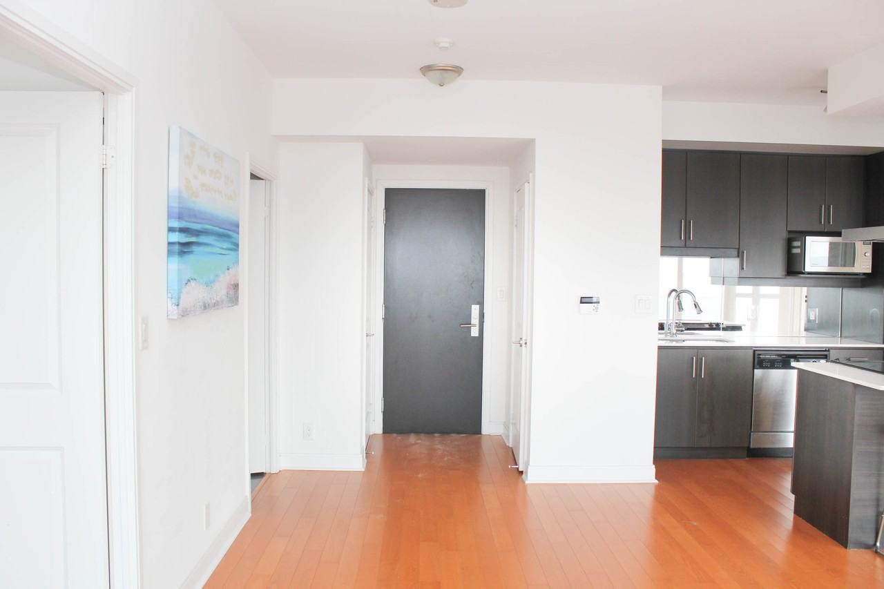 60 Apartment #4504 - Photo 3 of 17