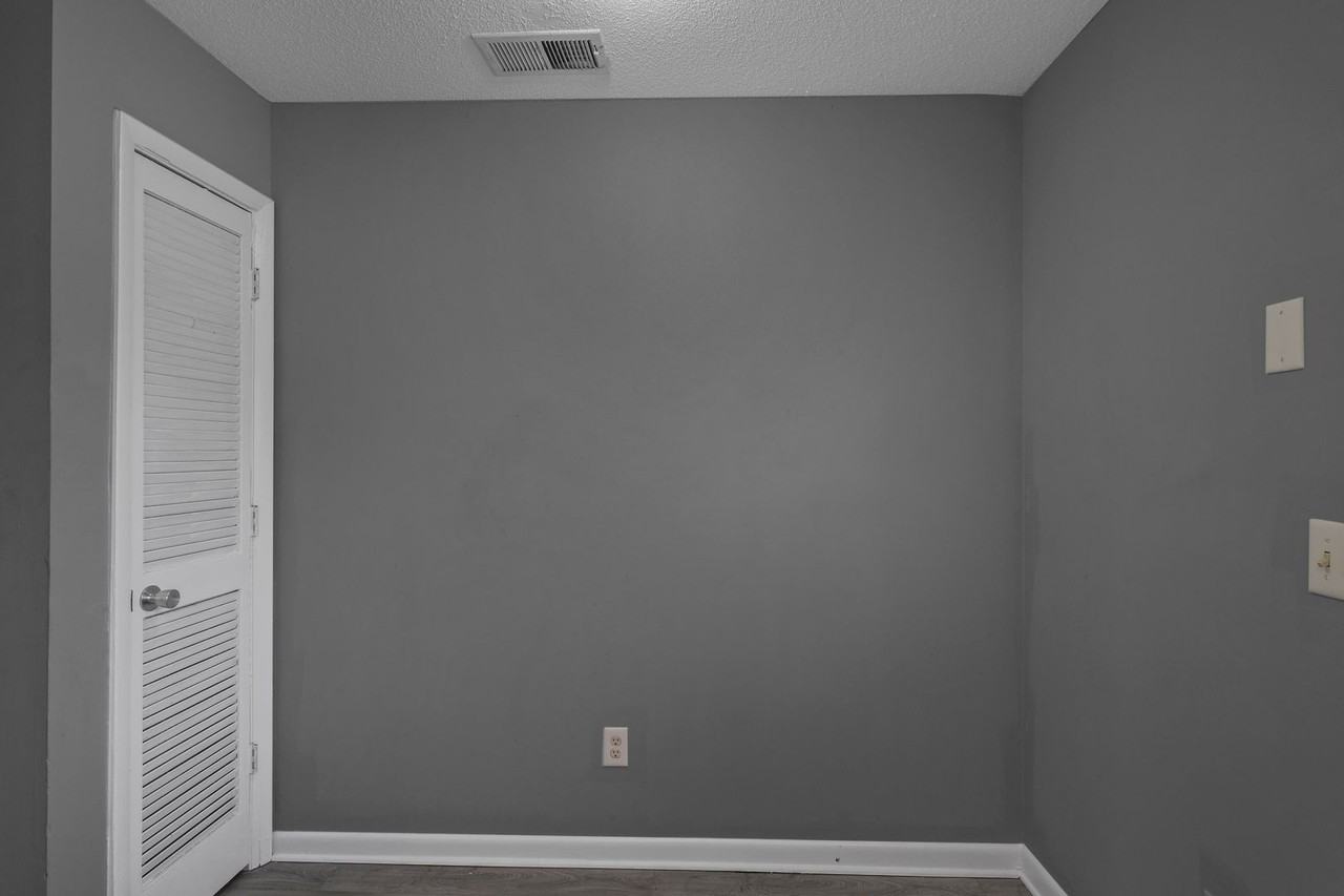 Parkview Apartments - Photo 7 of 21