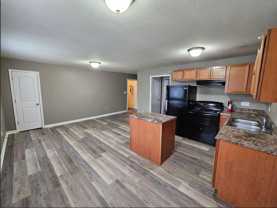Live in Comfort at Evergreen Apartments in Knoxville! - Photo 1 of 1
