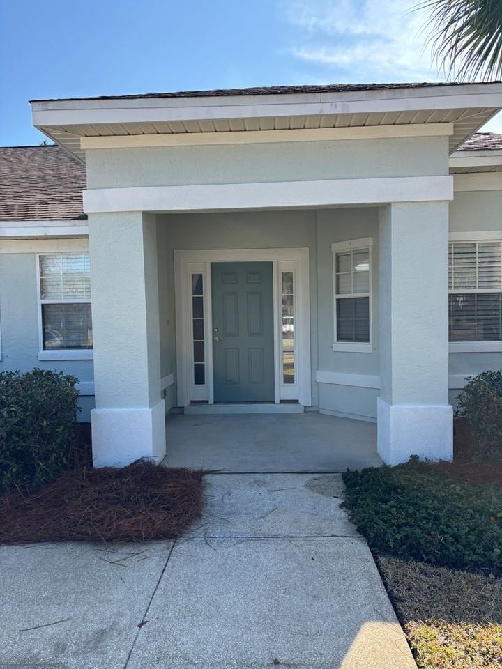 110 Covington St - Photo 2 of 31