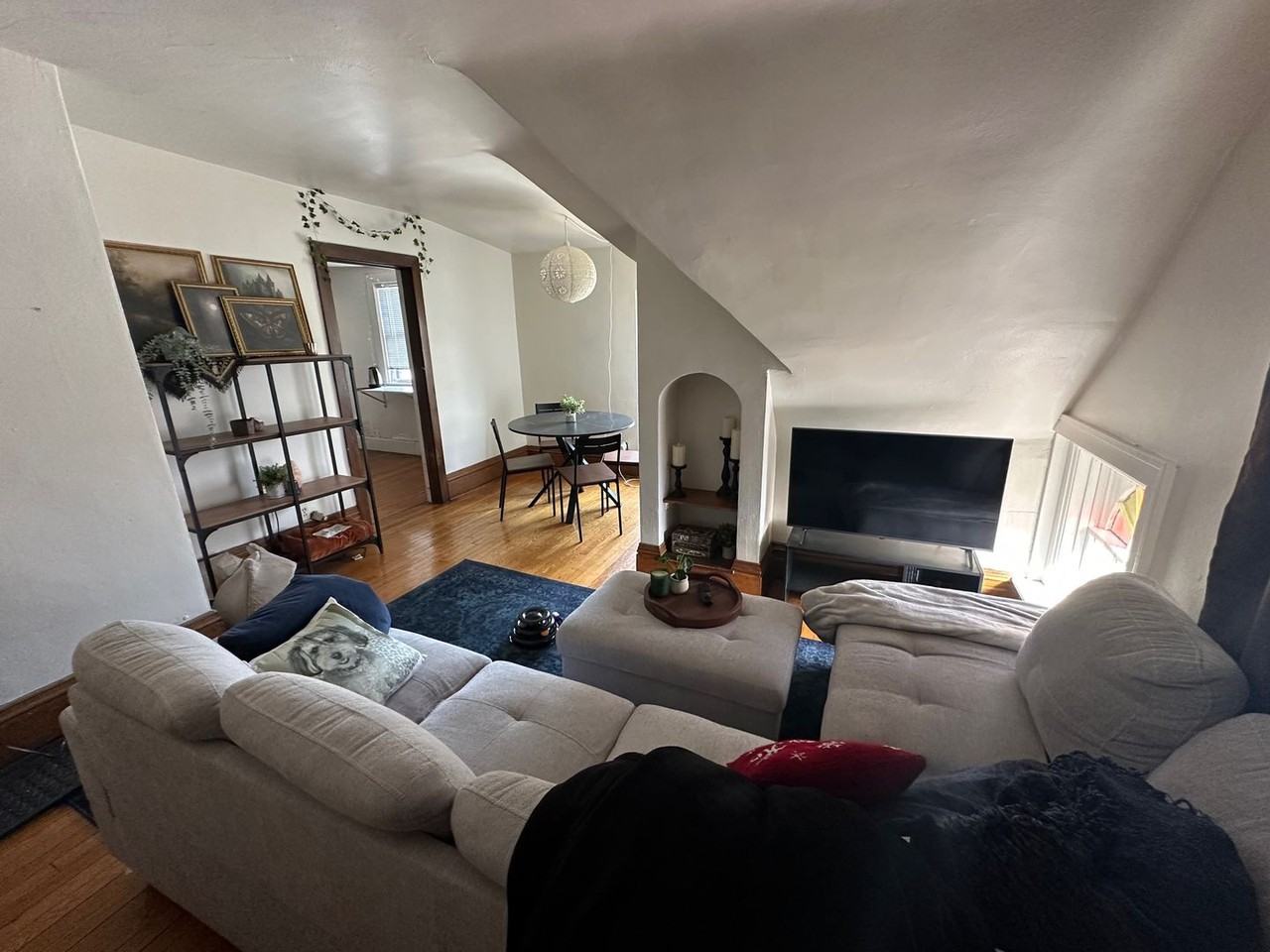 132-134 - Photo 2 of 32