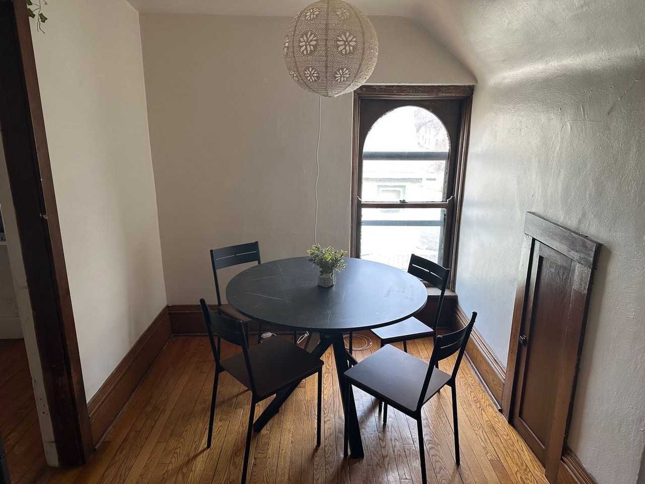 132-134 - Photo 4 of 32