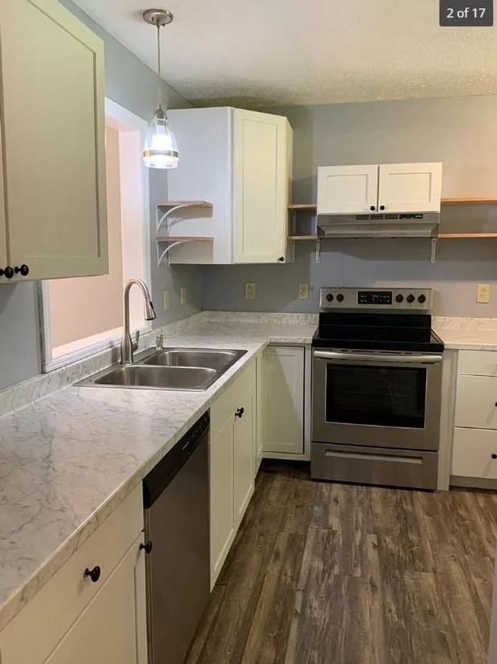 Olive Street - Photo 4 of 7