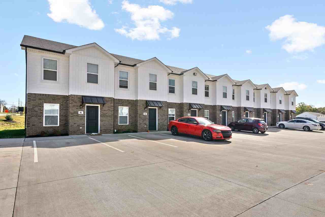 Alto Luxury Townhomes - Photo 2 of 37